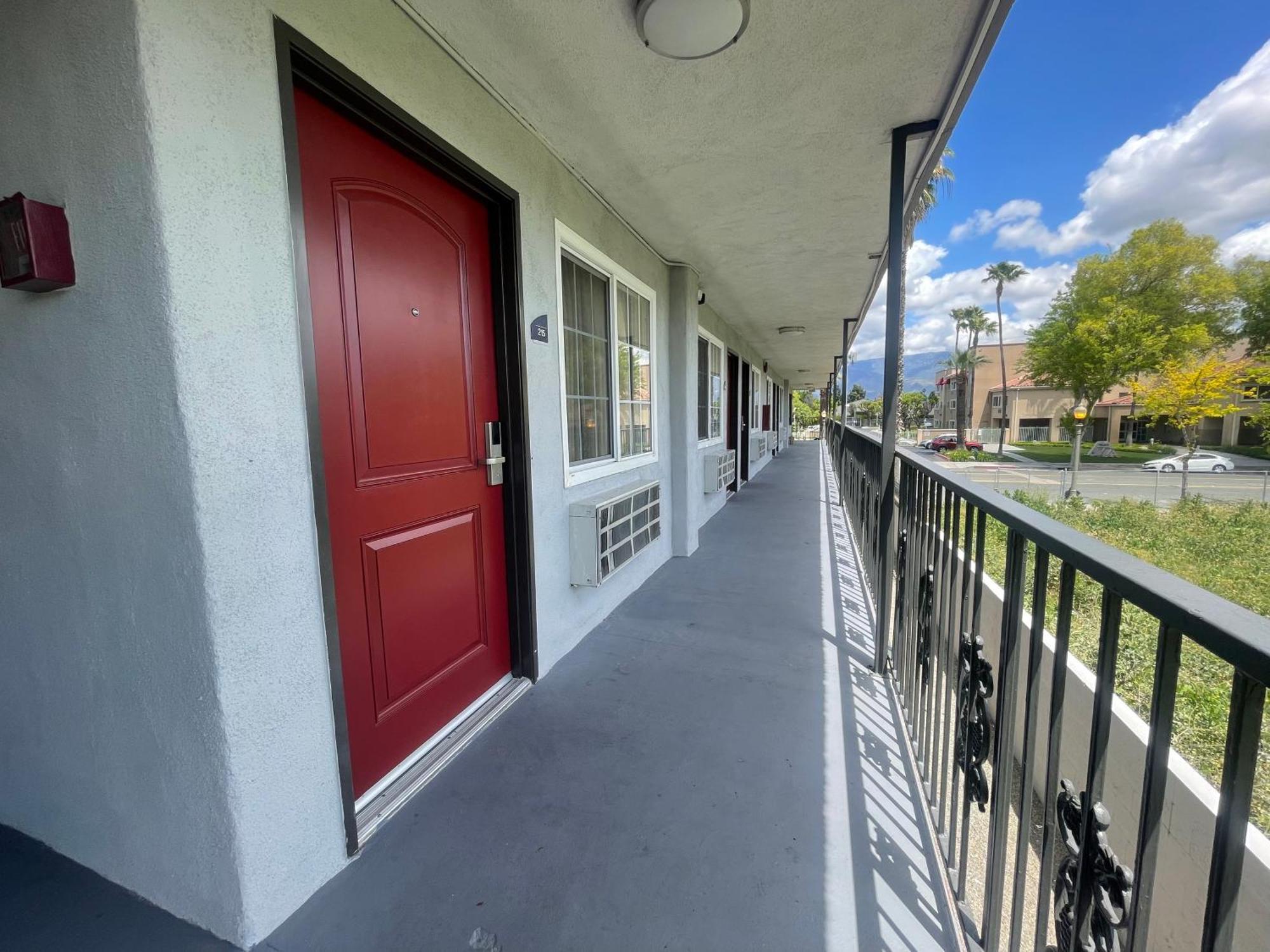 Simplestay Suites - Downtown San Bernardino Exteriör bild