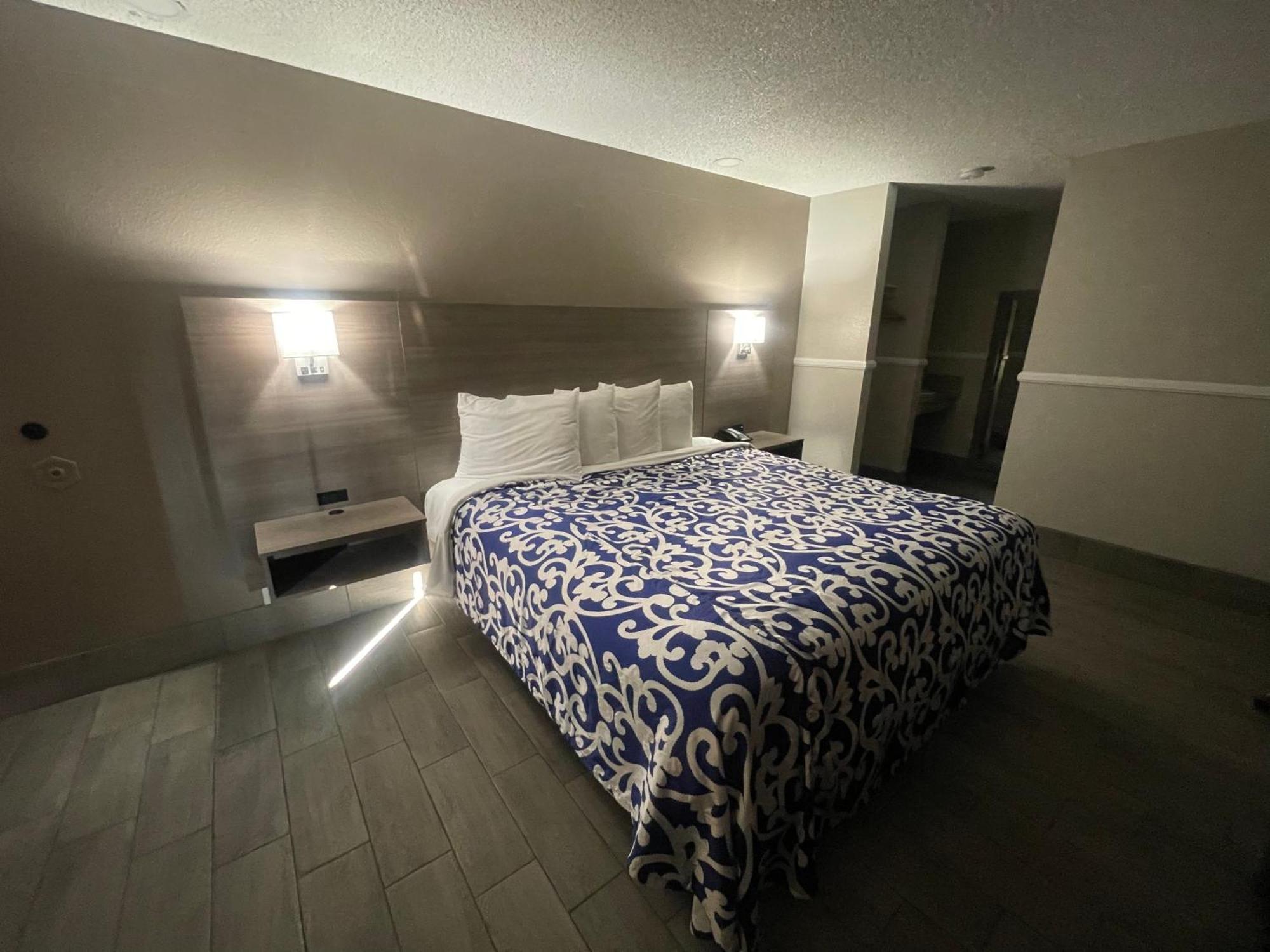 Simplestay Suites - Downtown San Bernardino Exteriör bild